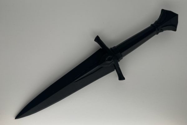 Ein Dolch für einen Freund