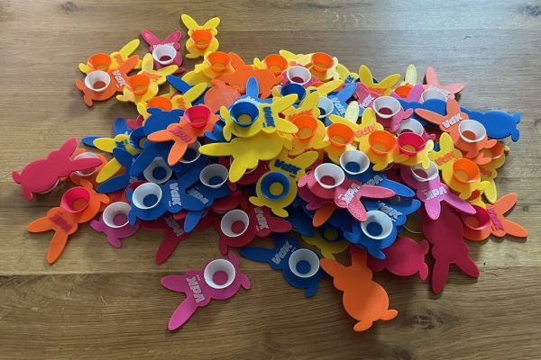 Mehr bunte Hasen für die Vdk